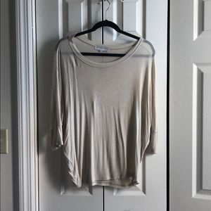 Urban outfitters 3/4 sleeve top